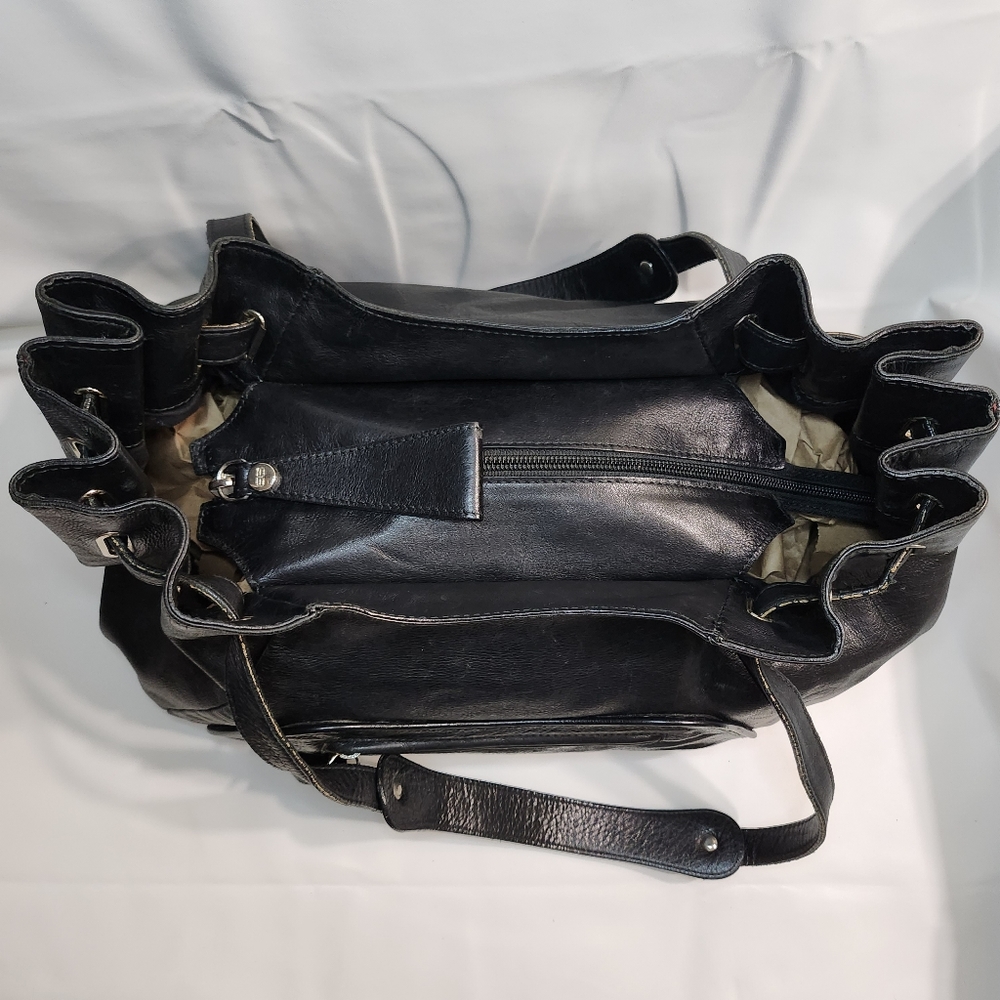 Balenciaga Black Leather Handbag - Picture 6 of 11